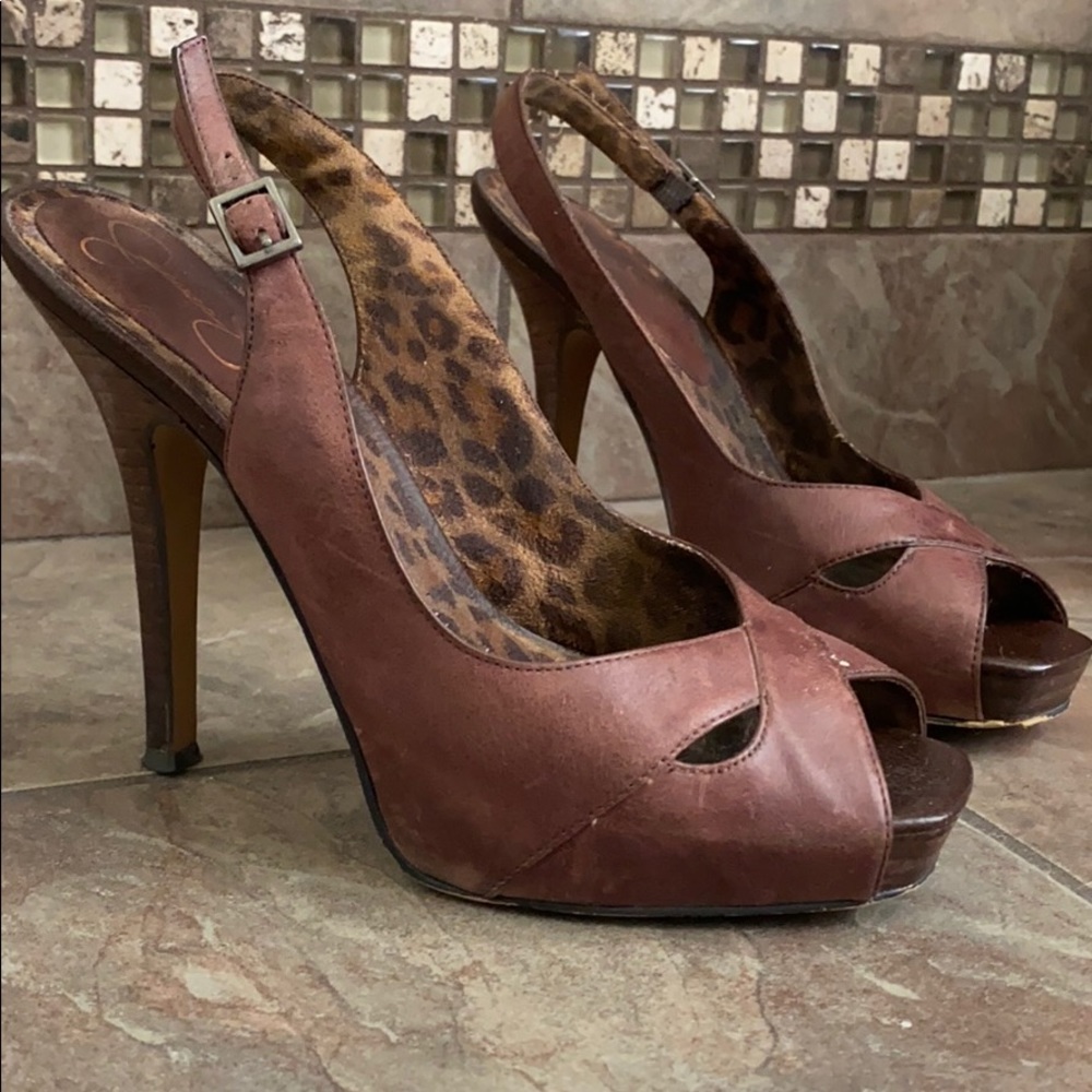 Jessica Simpson sling back